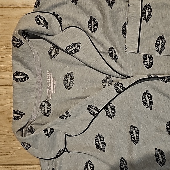 Victoria's Secret Sleep Set - Size XS New Without Tag - Picture 3 of 5